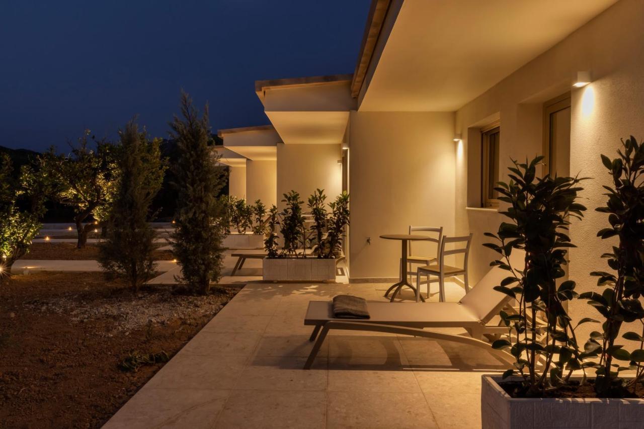 Villa Aura Loutraki Екстериор снимка